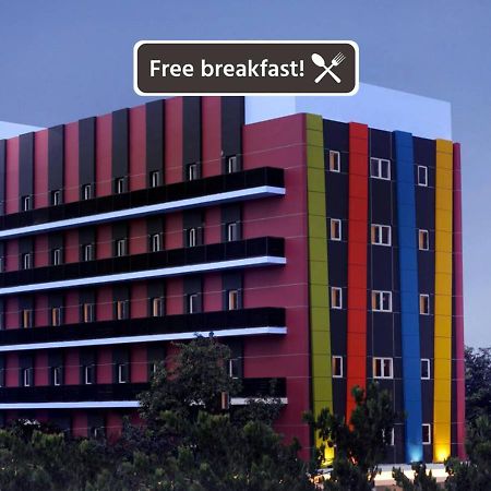 Amaris Hotel Senen Cakarta Dış mekan fotoğraf