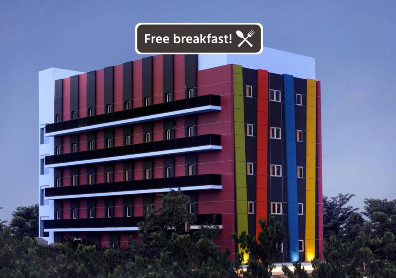 Amaris Hotel Senen Cakarta Dış mekan fotoğraf