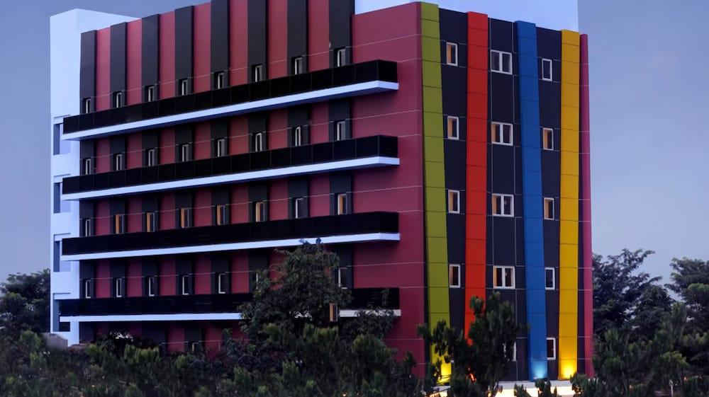 Amaris Hotel Senen Cakarta Dış mekan fotoğraf