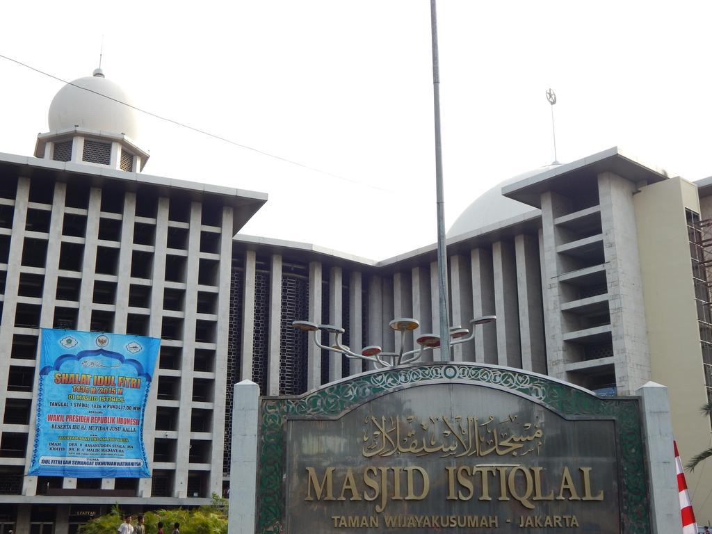 Amaris Hotel Senen Cakarta Dış mekan fotoğraf